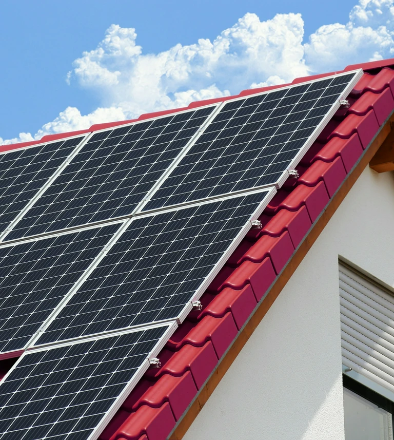 Fotowoltaika na&nbsp;dachu domu